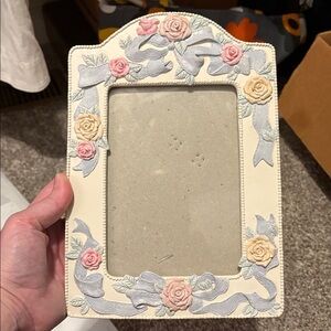 Flower Ceramic 5x7 Picture Frame Vintage